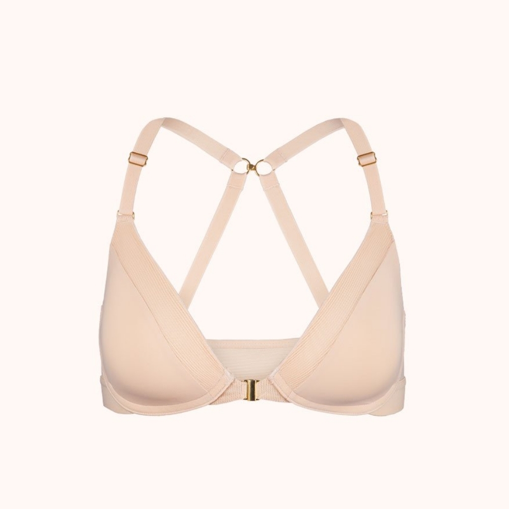 NWT Front Close No-Wire Bra